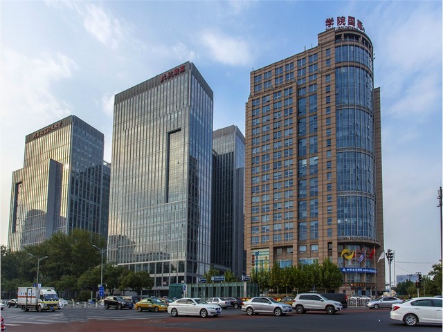 威海汽车转向器壳体零件